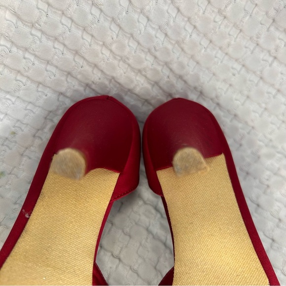 Monteblanco Red Satin Bow Heels | Size 7M - Picture 9 of 10